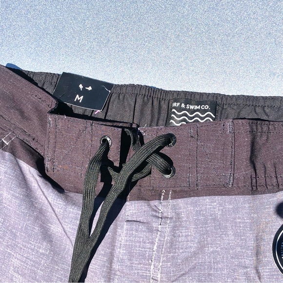 NWT Surf And Swim Board Shorts 8” Length New - Picture 5 of 9